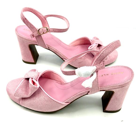 Anne Klein Rosy Bow Block Heel Dress Sandals Light Pink Size 5.5M NWT /Box - Picture 1 of 6